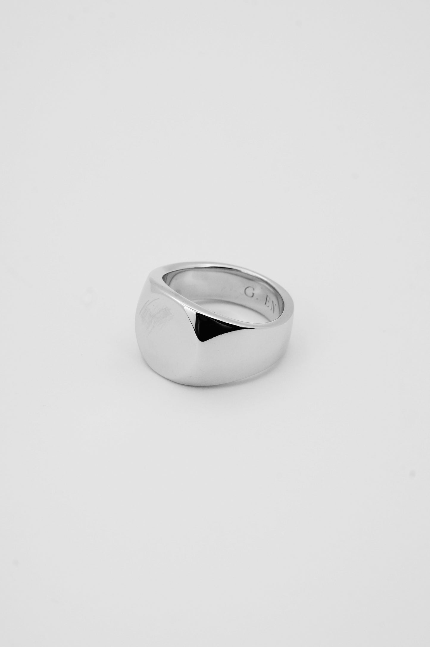 Circle Polished RING