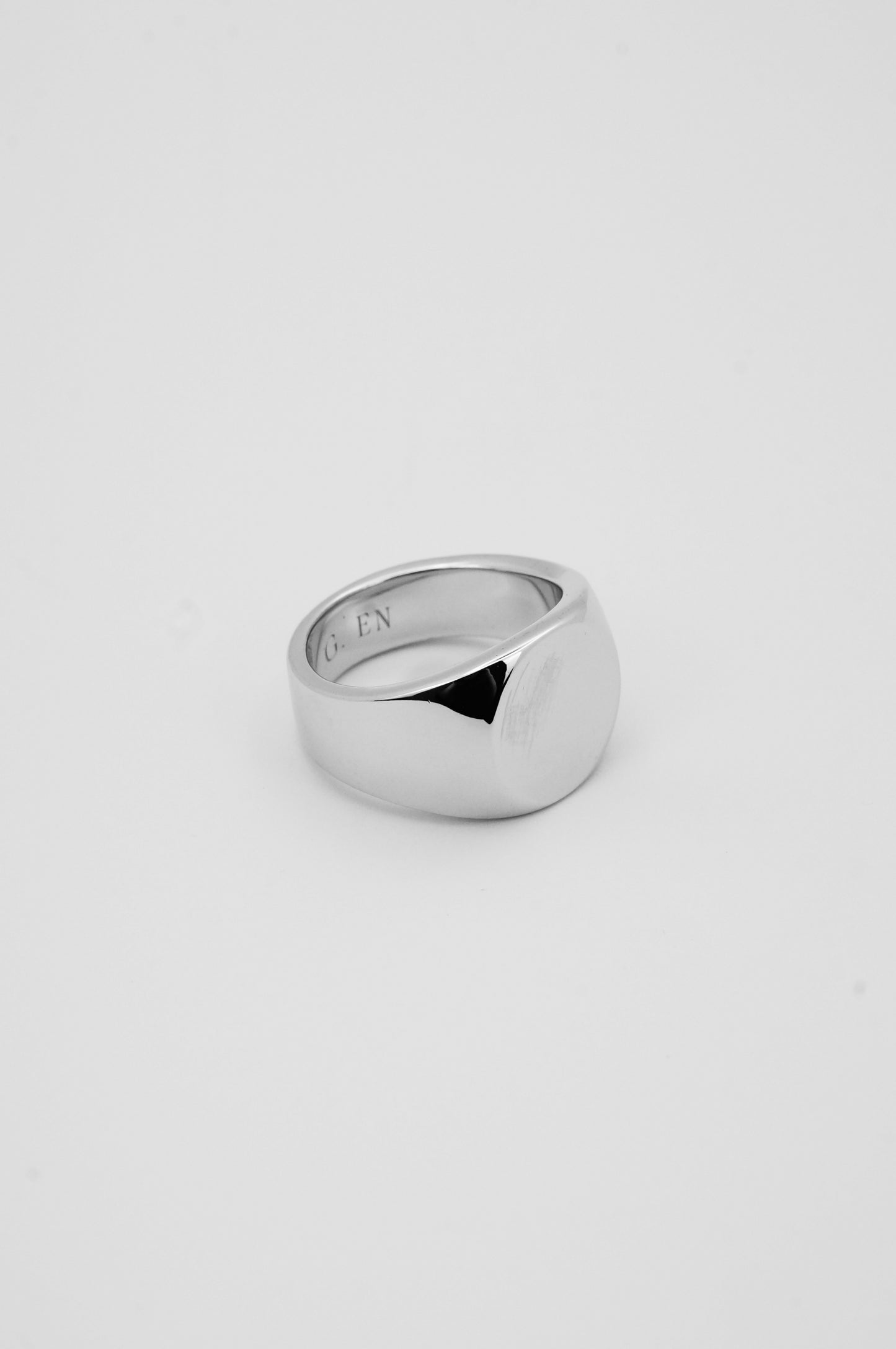 Circle Polished RING